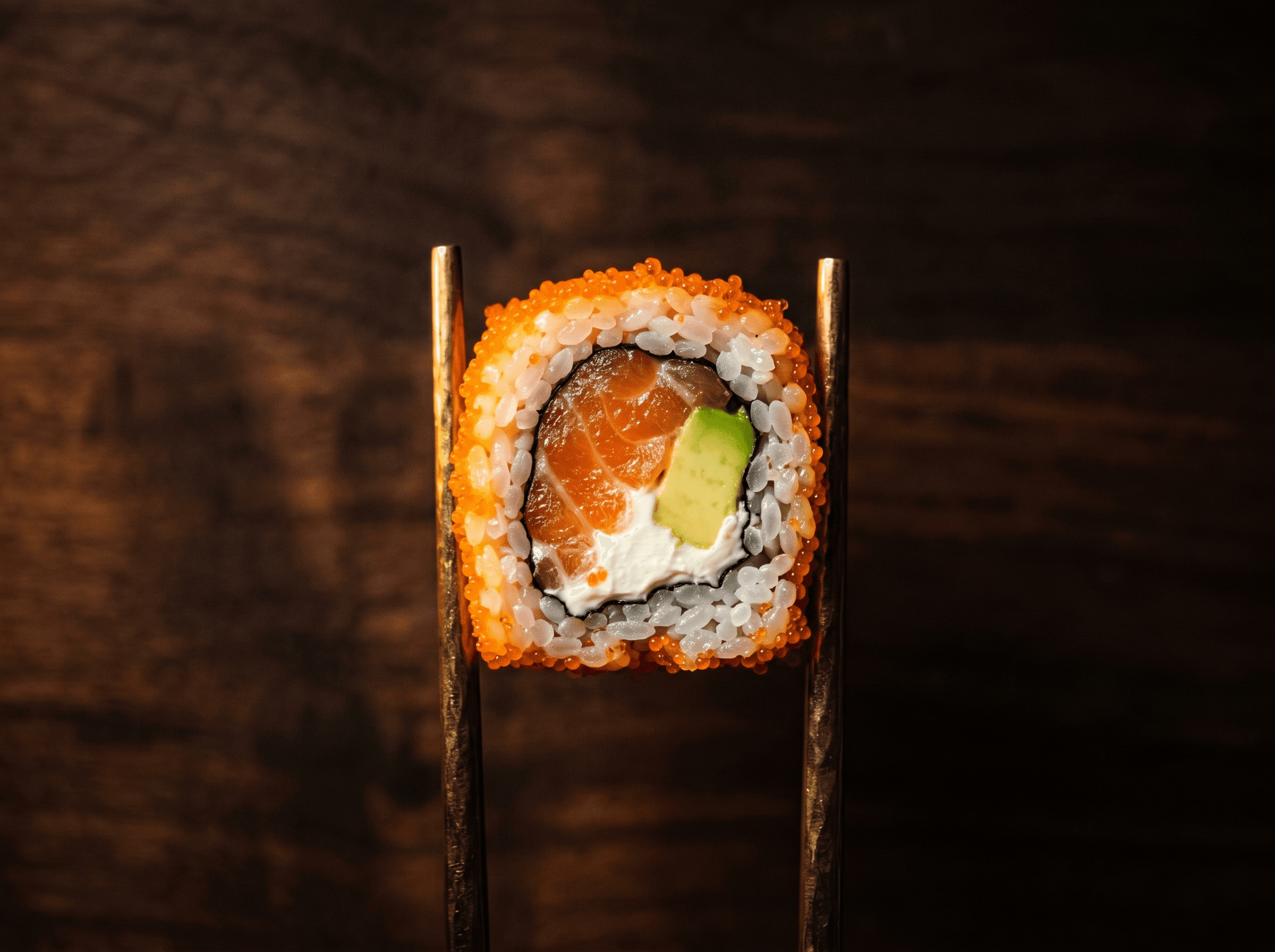 Uramaki tobiko